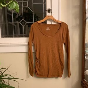 Liz Lange Maternity long sleeved shirt